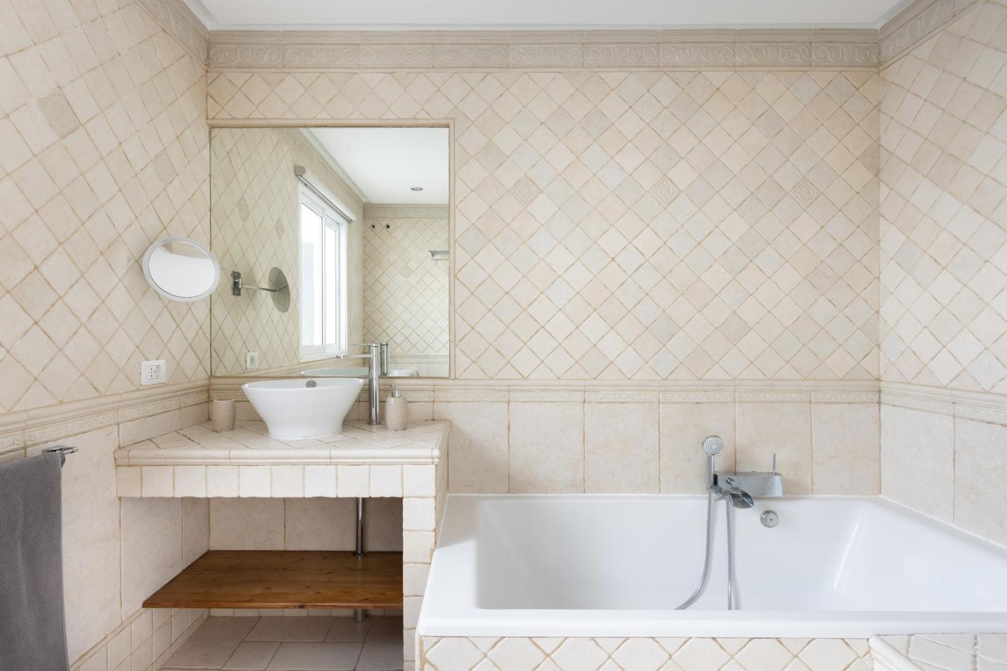 Classbnb - Luxury Townhouse 300M From Playa Del Duque أذيخي المظهر الخارجي الصورة